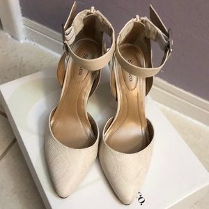 Style&co pumps/heels